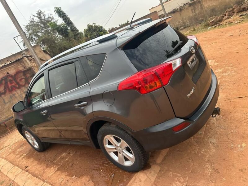 FRAÎCHEMENT ARRIVÉ